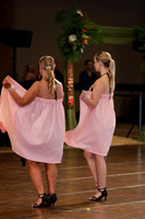2 LADIES