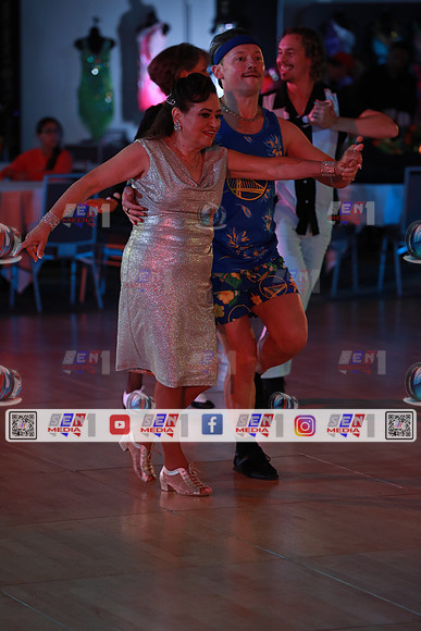 0038_CSBJ9824