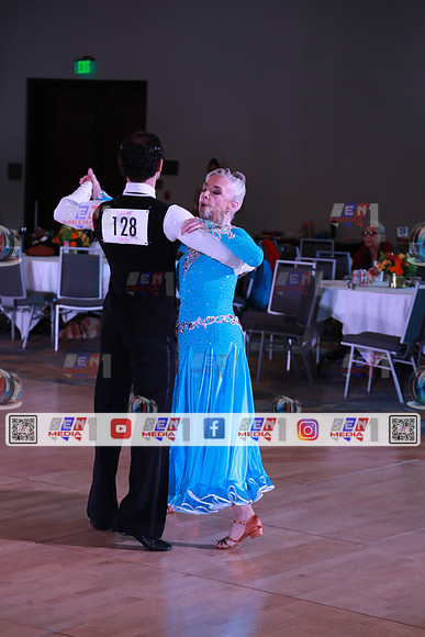 0021_CSBJ8535