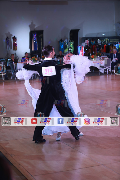 0024_CSBJ0636