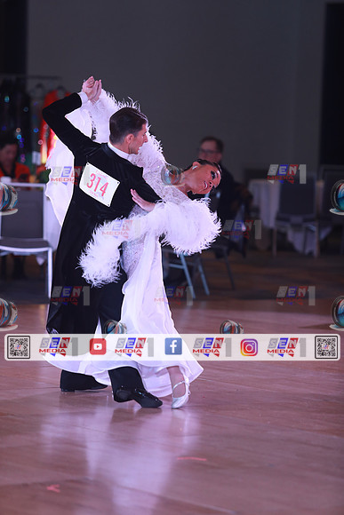 0049_CSBJ0661