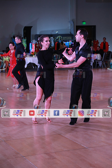 0064_CSBJ9054