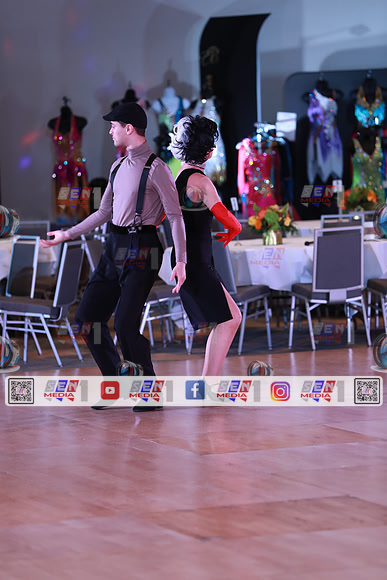 0037_CSBJ3396