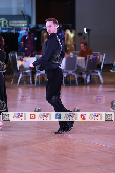 0014_CSBJ3182