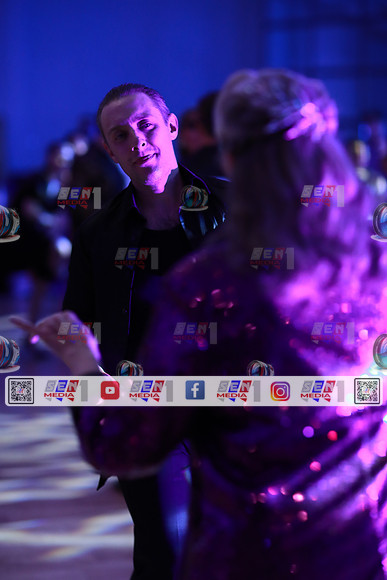 0086_CWCN3777