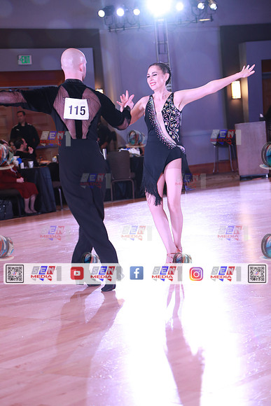 0135_CWCN8767