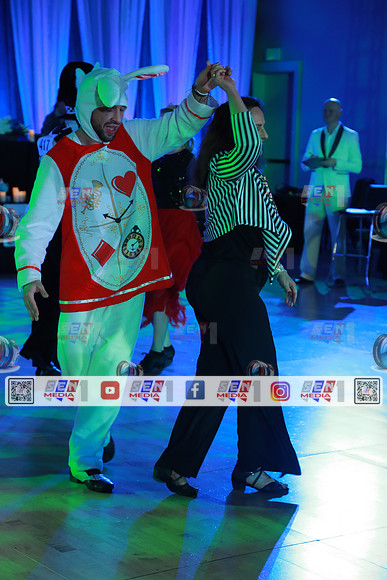 0102_CWCN5882