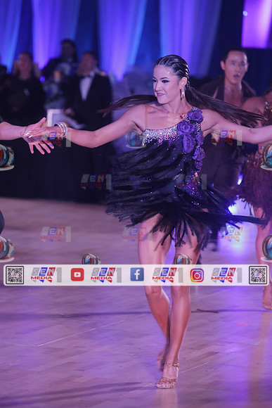0176_CSBN4945