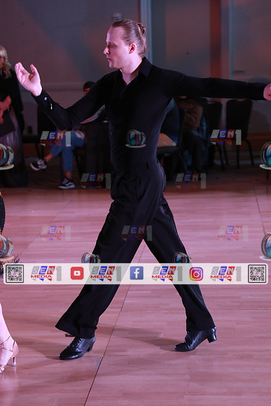 0071_CWCN9432