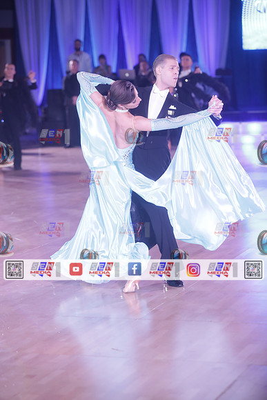 0009_CSBN5943