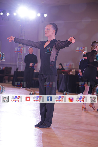 0021_CSBN7592