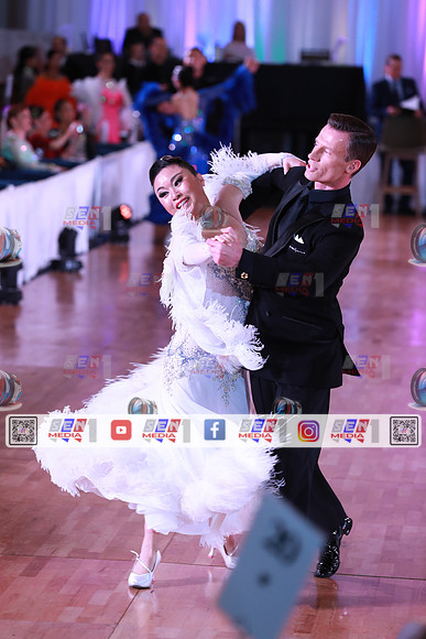 0005_DCDO8677