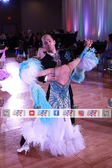 0037_DCDR7559