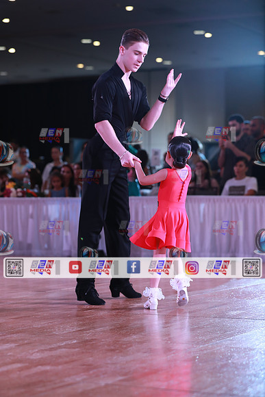 0010_DCDO5541