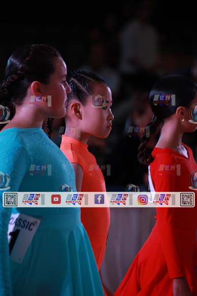 0011_DCDN3827