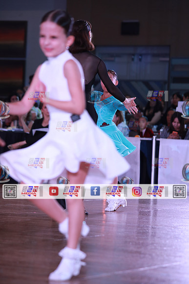 0083_DCDN4124
