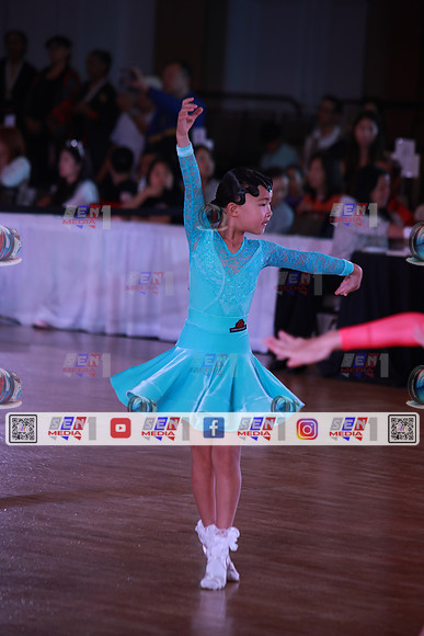 0035_DCDN3713
