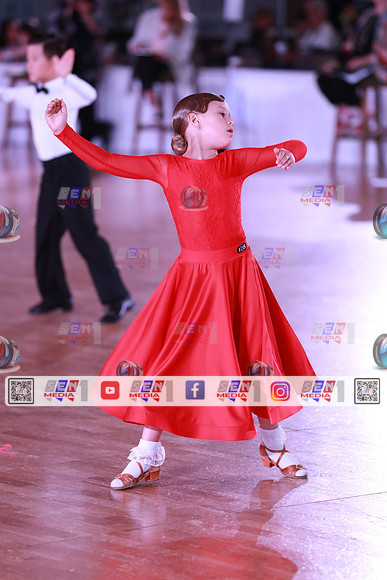 0002_DCDO2988