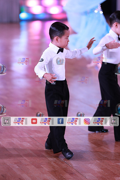 0032_DCDO2997