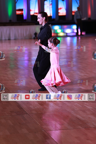 0004_DCDO1772