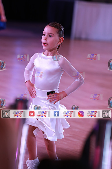 0054_DCDO4964