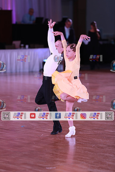 0033_DCDO2300