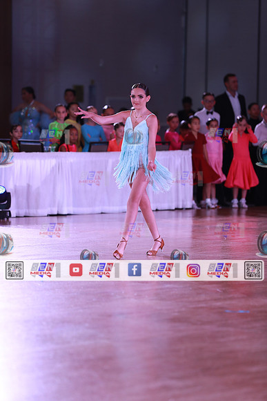 0004_DCDO3695