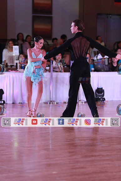 0021_DCDO3712