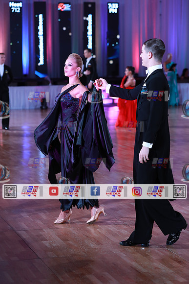 0005_DCDO9773