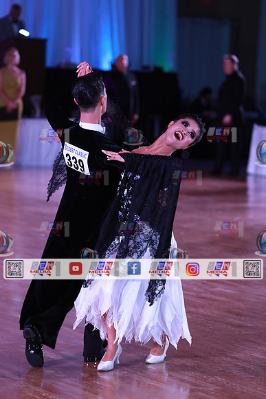 0027_DCDO9877