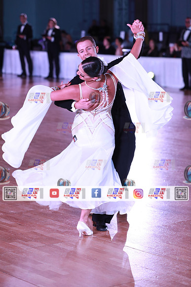 0016_DCDO9988
