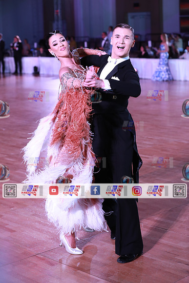 0037_DCDO9984