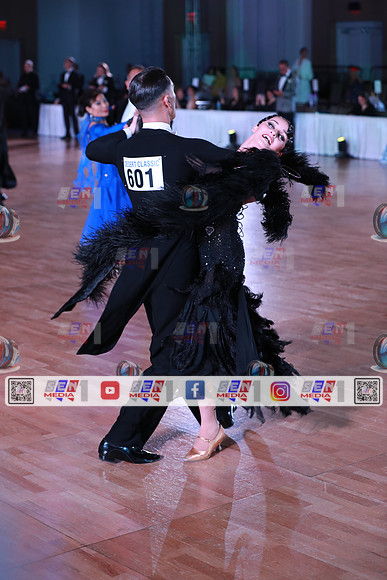 0015_DCDO9834