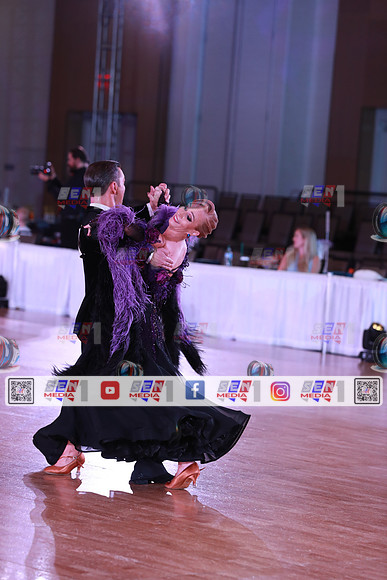 0005_DCDO8984
