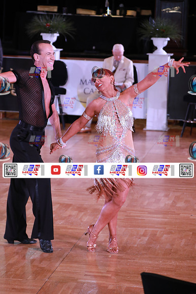 0011_DCDN8573