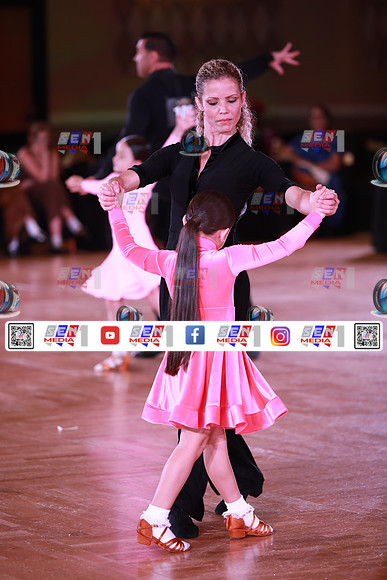0019_DCDN7932