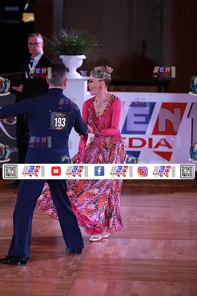0013_DCDN9628