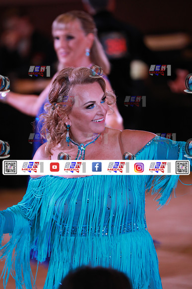 0002_DCDN9698