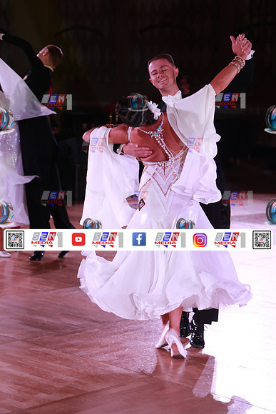 0007_DCDO8558