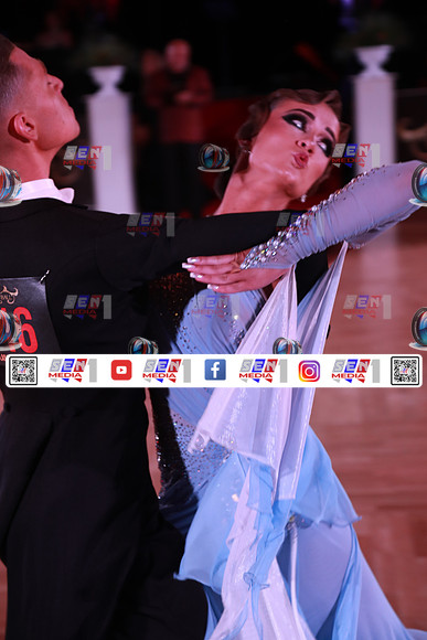 0008_DCDO8593