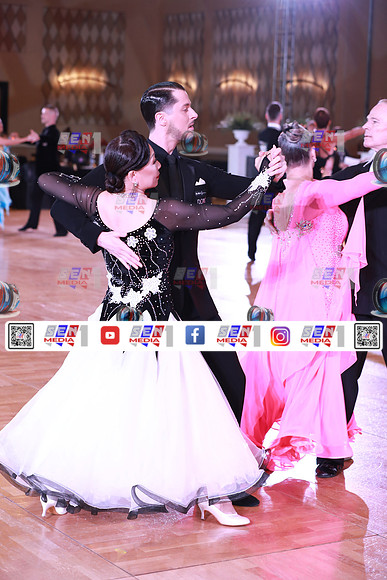 0023_DCDN4882