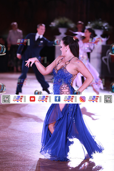 0033_DCDN2590