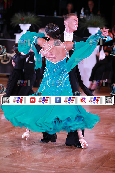 0033_DCDN6753
