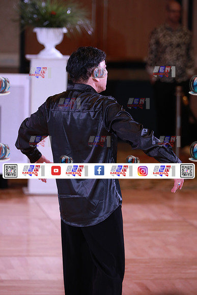 0017_DCDN8892