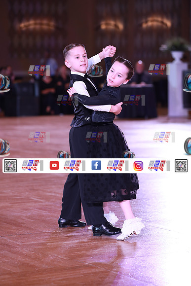 0017_DCDN6220