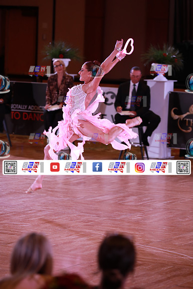 0006_DCDN7990