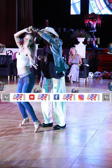 0038_DCDN1528