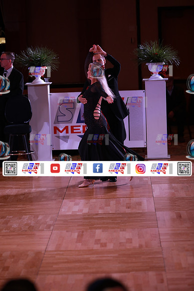 0103_DCDN9423