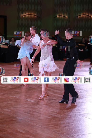 0027_DCDO2687