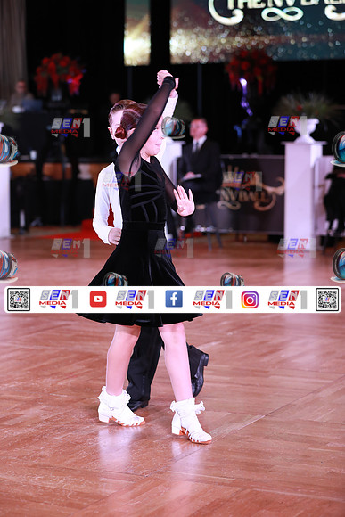 0037_DCDN7239